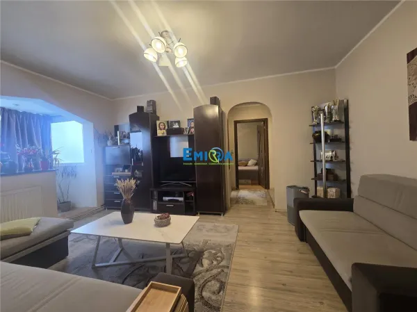 Apartament 2 camere Bacău - poza 1