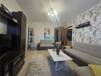 De vanzare apartament 2 camere complet mobilat, str.Cornisa, zona Scolii 10 - foto 2