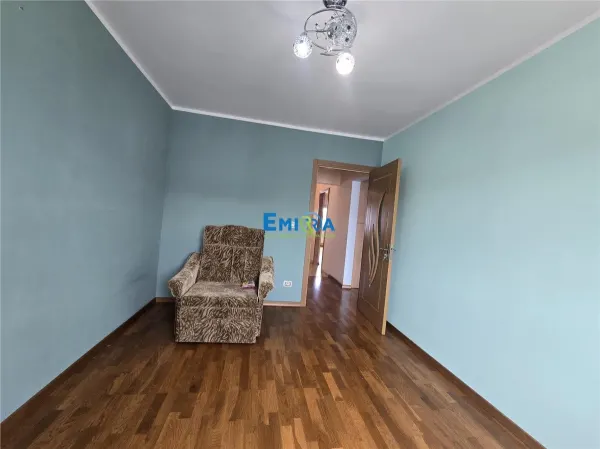 Apartament 3 camere Bacău - poza 13