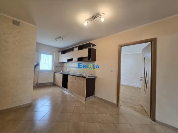 Apartament 3 camere Bacău - poza 4