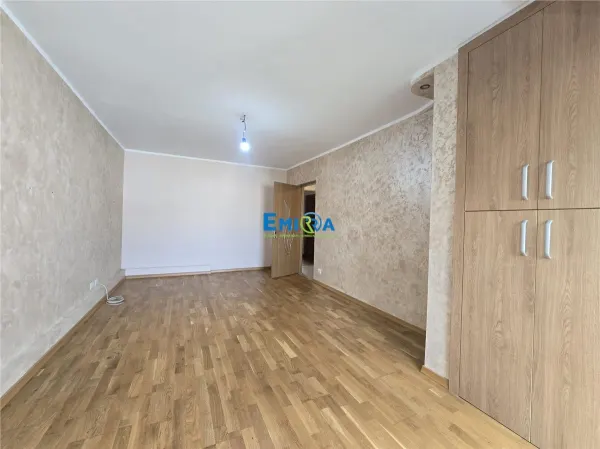 Apartament 3 camere Bacău - poza 6