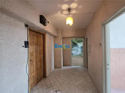 Investitie Ideala in Centrul Bacaului Apartament 2 Camere Decomandate - foto 7