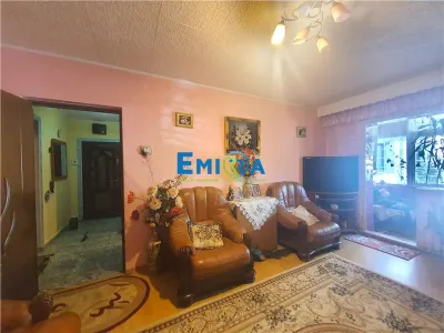 Apartament 3 camere decomandate de vanzare str. Republicii parter - foto 3
