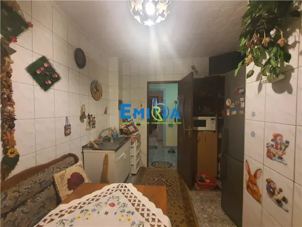 Apartament 3 camere Bacău - poza 7