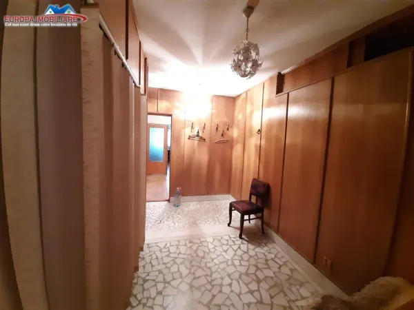 Apartament 3 camere Tulcea - poza 6