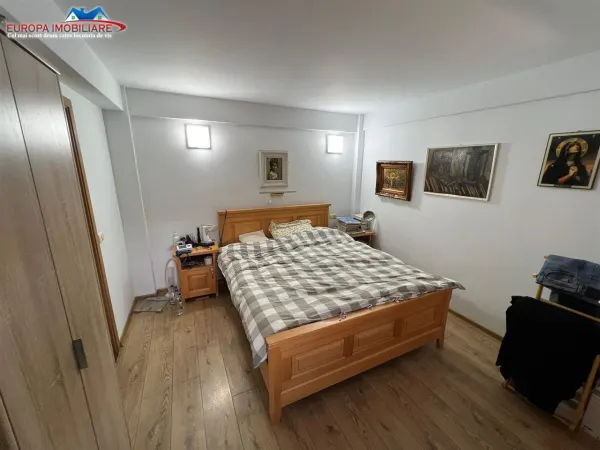 Casă 5 camere Colina - poza 12