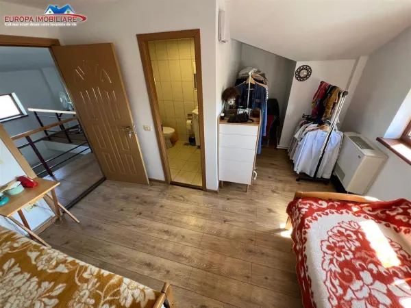 Casă 5 camere Colina - poza 13