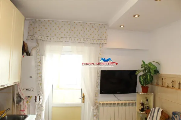 Apartament 3 camere Tulcea - poza 9