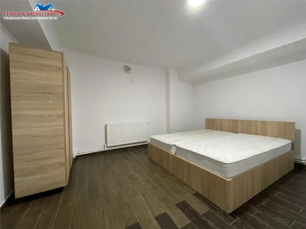 Apartament 5 camere Tulcea - poza 12