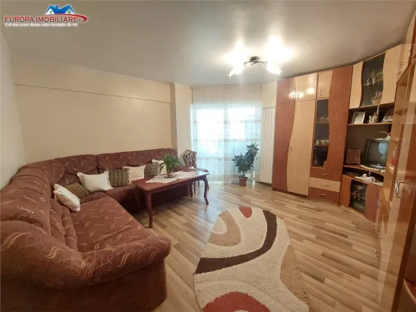 Apartament 3 camere Tulcea - poza 4
