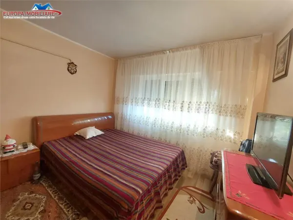 Apartament 3 camere Tulcea - poza 6
