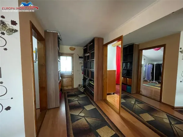 Casă 5 camere Tulcea - poza 8