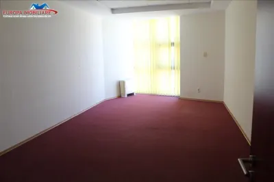 Spatiu de inchiriat ultracentral Tulcea - foto 12