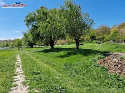 Teren cu deschidere la lac de vanzare in localitatea Somova Tulcea - foto 2