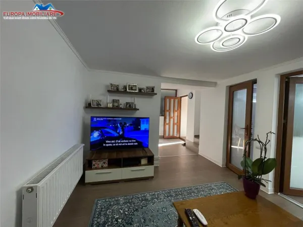 Casă 4 camere Tulcea - poza 8