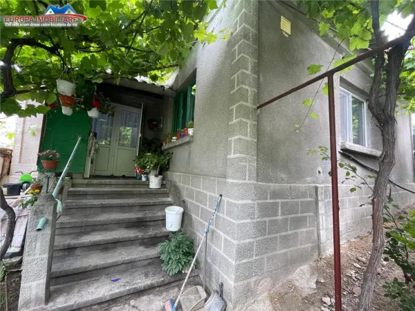 Casă 3 camere Tulcea - poza 1