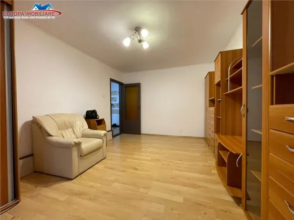 Apartament 3 camere Tulcea - poza 2
