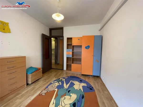 Apartament 3 camere Tulcea - poza 4