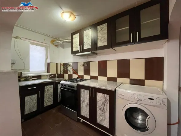 Apartament 3 camere Tulcea - poza 5
