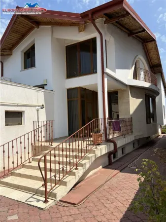 Casă 5 camere Tulcea - poza 1
