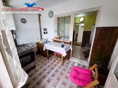 Apartament cu 2 camere de vanzare zona 1848 Tulcea - foto 5