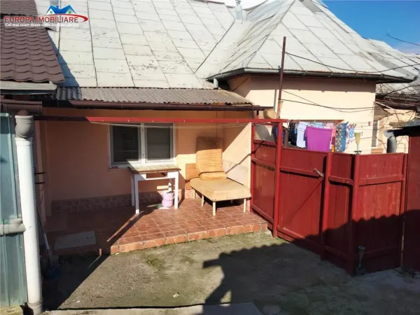 Casă 4 camere Tulcea - poza 9