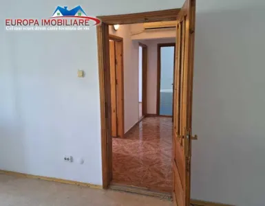 Apartament 2 camere de vanzare zona centrala Tulcea - foto 5