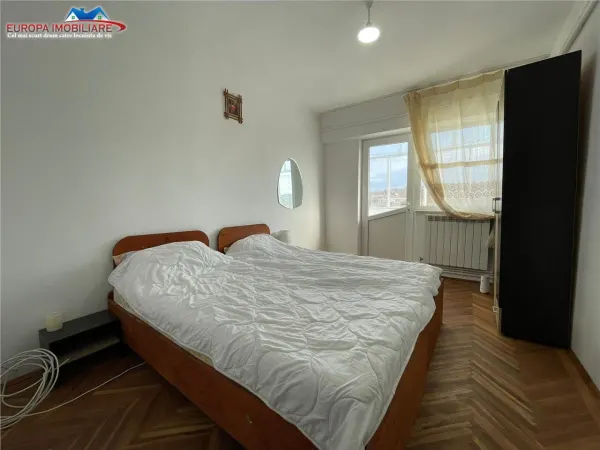 Apartament 4 camere Tulcea - poza 3