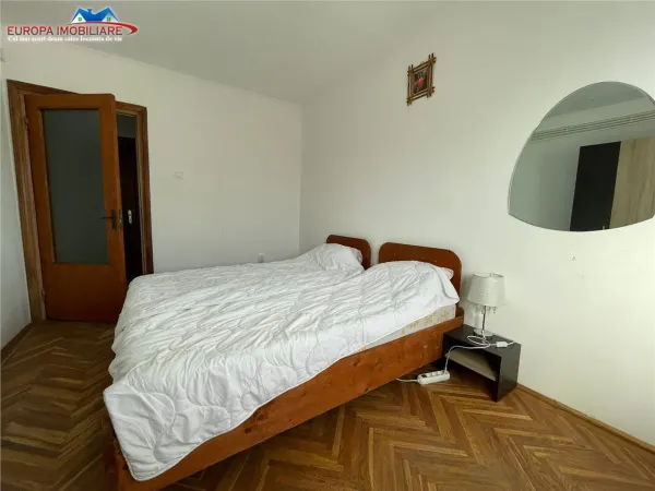 Apartament 4 camere Tulcea - poza 4