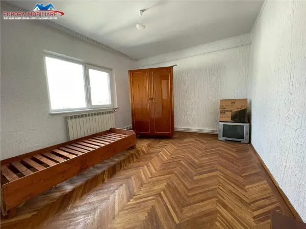 Apartament 4 camere Tulcea - poza 5