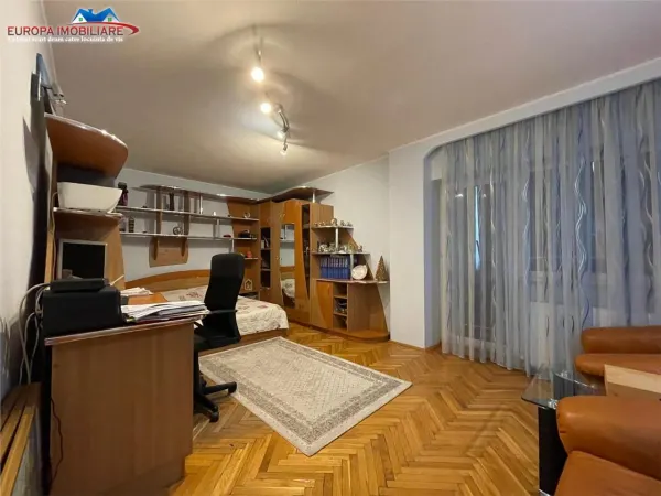 Apartament 3 camere Tulcea - poza 5