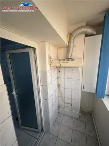 Apartament 3 camere de vanzare zona centrala Tulcea - foto 11