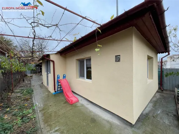 Casă 3 camere Tulcea - poza 1