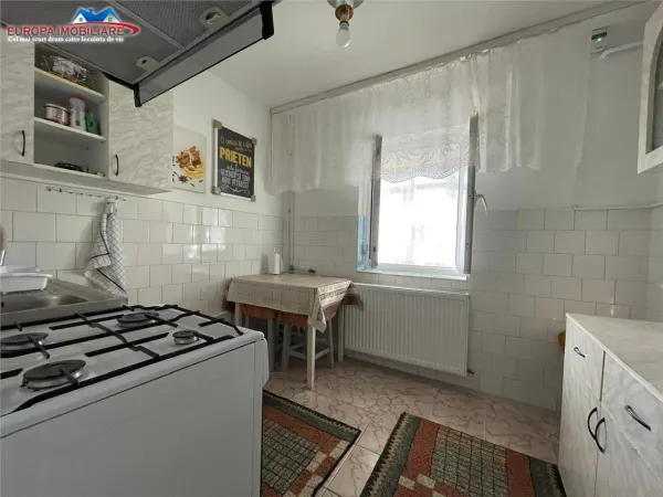 Apartament 3 camere Tulcea - poza 8