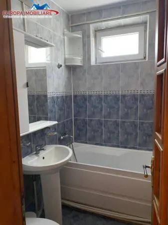 Apartament 3 camere Tulcea - poza 11
