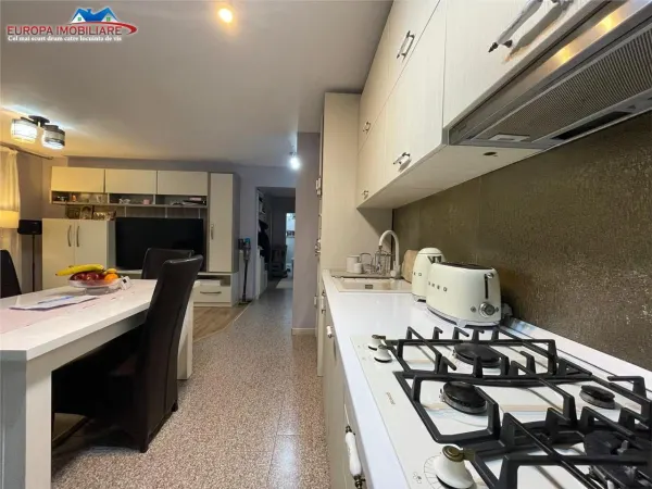 Apartament 3 camere Tulcea - poza 12