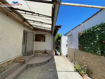 Casa de vanzare zona centrala-Tulcea - foto 10