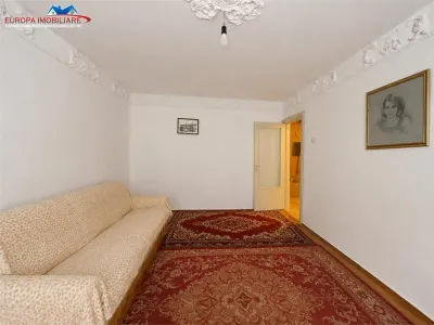 Apartament cu 2 camere de vanzare zona Vest- Tulcea - Tulcea