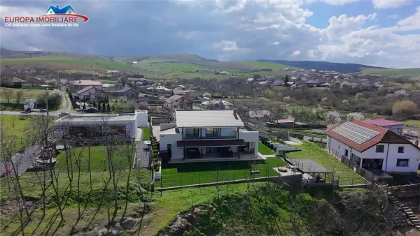 Casă 4 camere Somova - poza 6