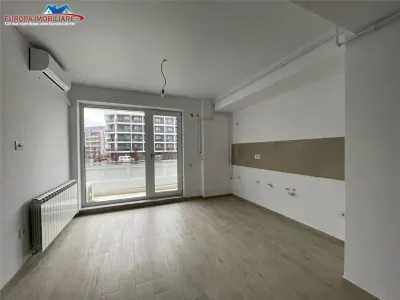 Apartament 3 camere - foto 13