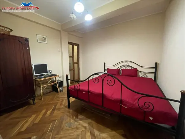 Apartament 3 camere Tulcea - poza 4