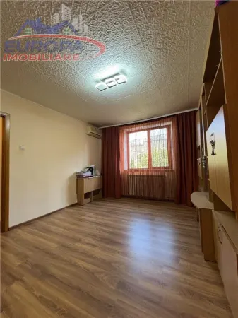 Apartament 3 camere Tulcea - poza 2