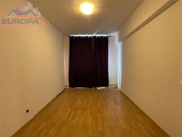 Apartament 4 camere Tulcea - poza 11