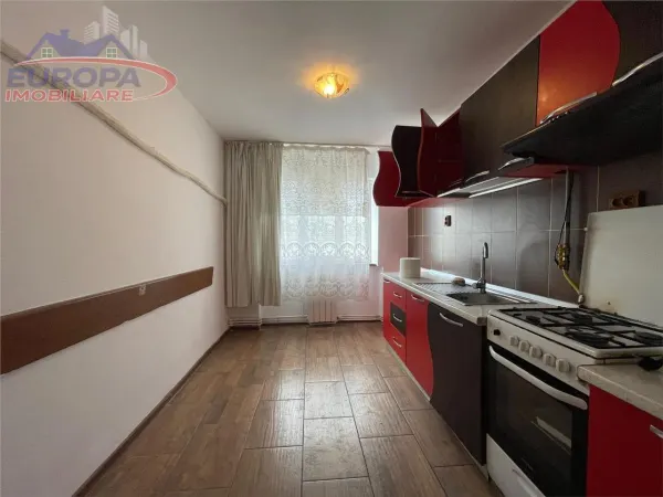 Apartament 4 camere Tulcea - poza 5