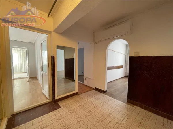 Apartament 4 camere Tulcea - poza 9
