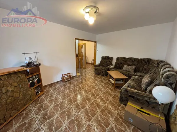 Apartament 3 camere Tulcea - poza 4