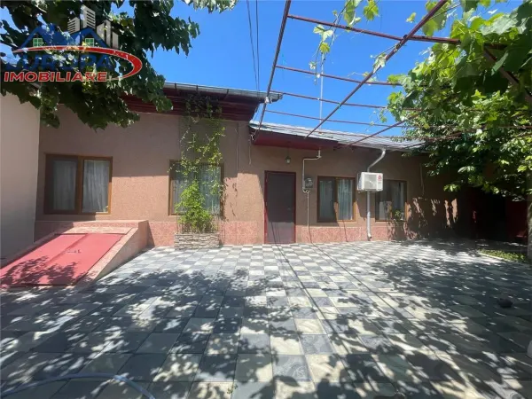 Casă 4 camere Tulcea - poza 1