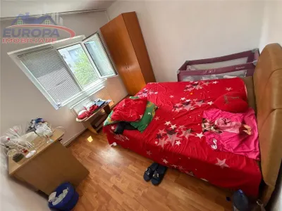 Apartament 2 camere de vanzare zona E3 -Tulcea - foto 3