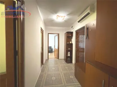 Apartament cu 2 camere de vanzare zona E3- Tulcea - foto 9