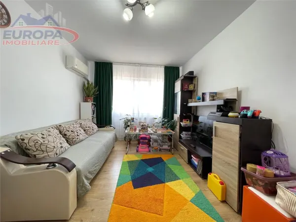 Apartament 3 camere Tulcea - poza 1